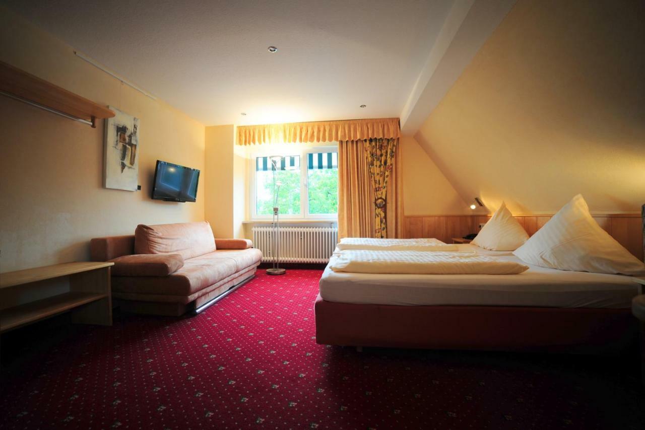 Gasthof Loewen, Heitersheim Ngoại thất bức ảnh